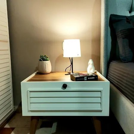 Cozy Retreat In The Heart Of Bllok * Tirana