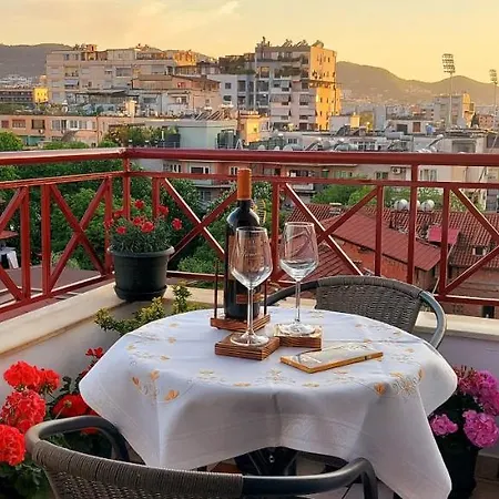 Appartement Cozy Retreat In The Heart Of Bllok Tirana