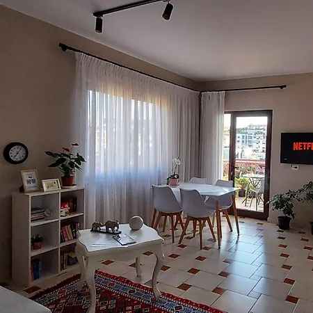 Cozy Retreat In The Heart Of Bllok