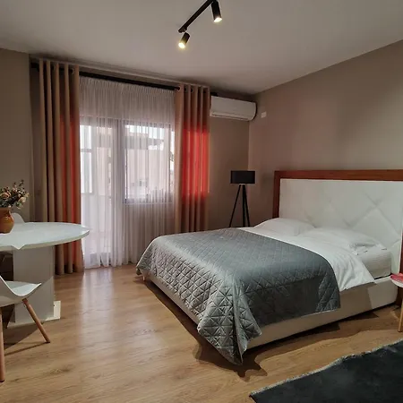 Cozy Retreat In The Heart Of Bllok