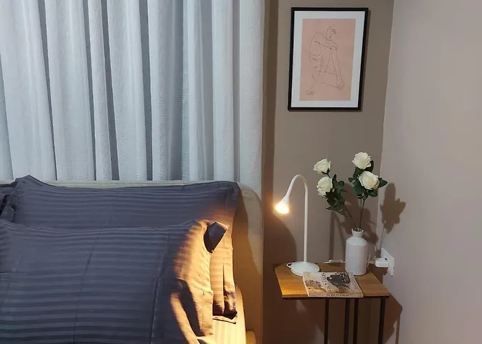 Cozy Retreat In The Heart Of Bllok * טיראנה