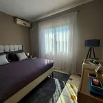 شقة Cozy Retreat In The Heart Of Bllok