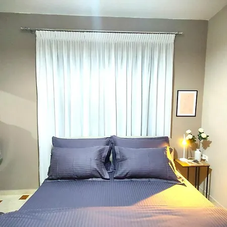 شقة Cozy Retreat In The Heart Of Bllok *